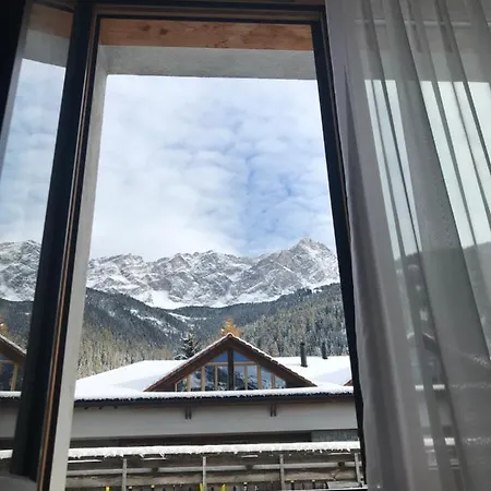 Hotel Danilo 3*